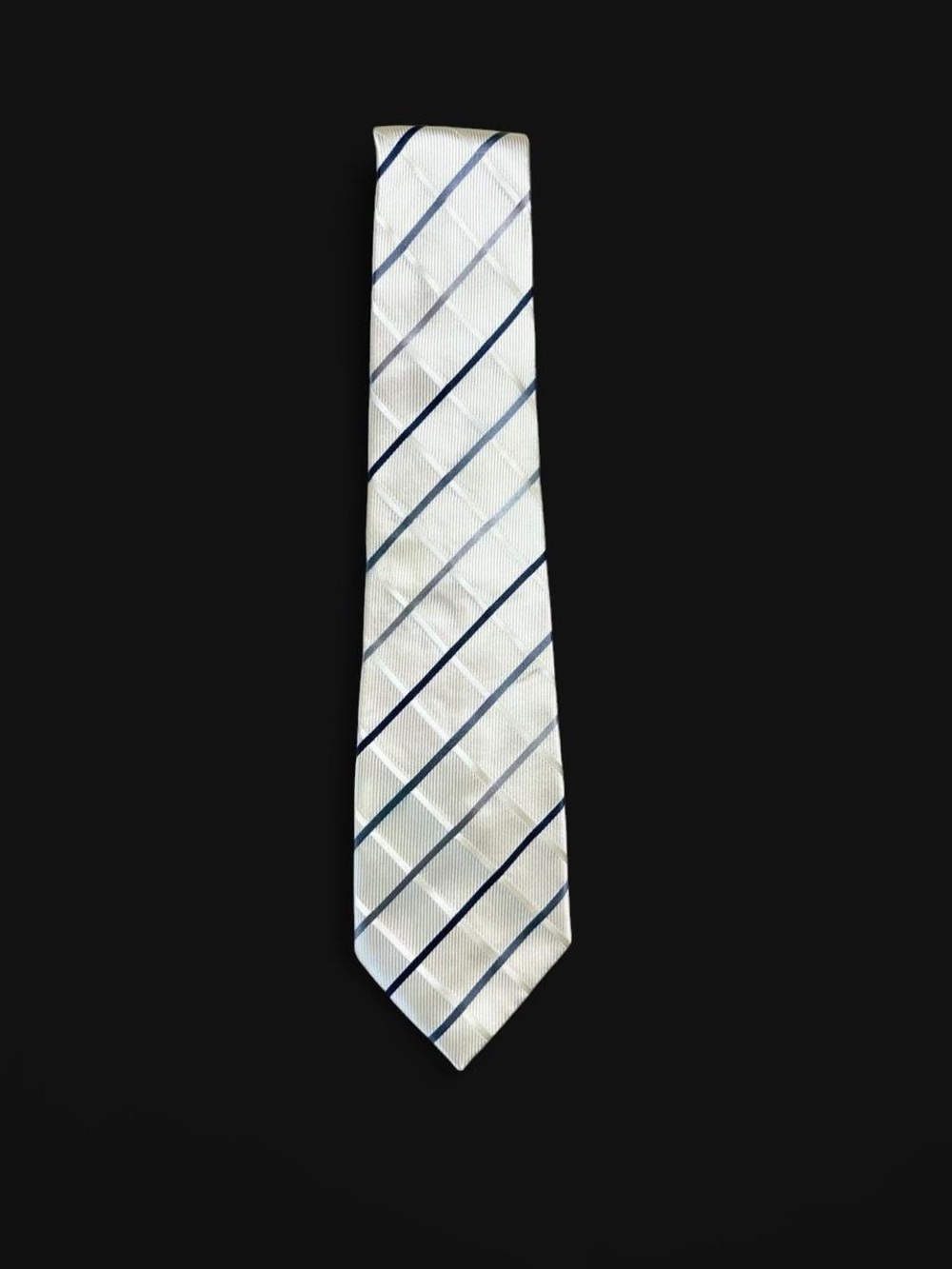 Donald J Trump Signature Collection Silk Tie White Blue Stripe Wide